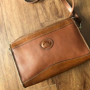 Vintage crossbody Dooney & Bourke